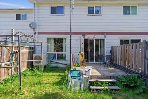 Photo 49 at 54 Scott Crescent, Letitia Heights, Barrie