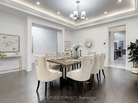 Photo 8 at 209 Hillsview Drive, Observatory, Richmond Hill