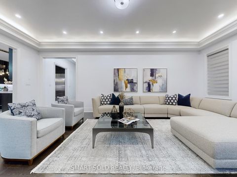 Photo 12 at 209 Hillsview Drive, Observatory, Richmond Hill