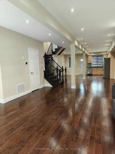 Photo 2 at 86 Patterson Avenue, Oakridge, Toronto