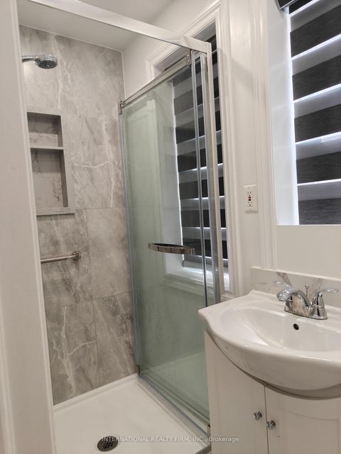 Photo 7 at 86 Patterson Avenue, Oakridge, Toronto