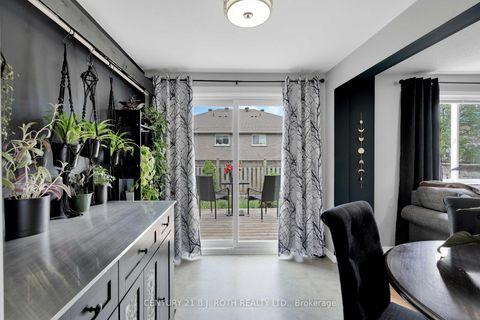 Photo 11 at 30 Ginger Drive, Holly, Barrie