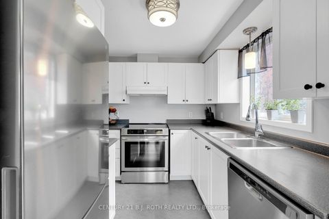 Photo 12 at 30 Ginger Drive, Holly, Barrie