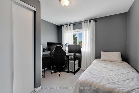 Photo 18 at 30 Ginger Drive, Holly, Barrie