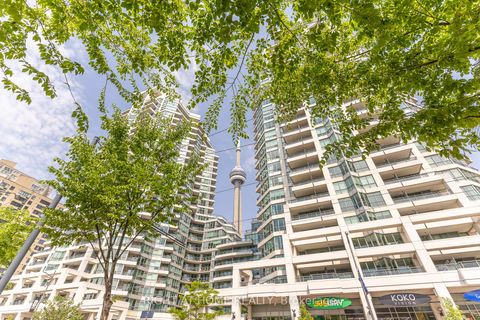Photo 3 at 2801 (Ph 1) - 228 Queens Quay W, Waterfront Communities C1, Toronto
