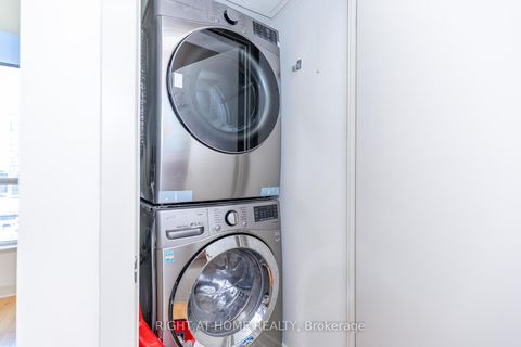 Photo 35 at 2801 (Ph 1) - 228 Queens Quay W, Waterfront Communities C1, Toronto