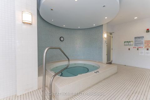 Photo 46 at 2801 (Ph 1) - 228 Queens Quay W, Waterfront Communities C1, Toronto