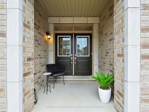 Photo 1 at 1633 Corsal Court, Alcona, Innisfil