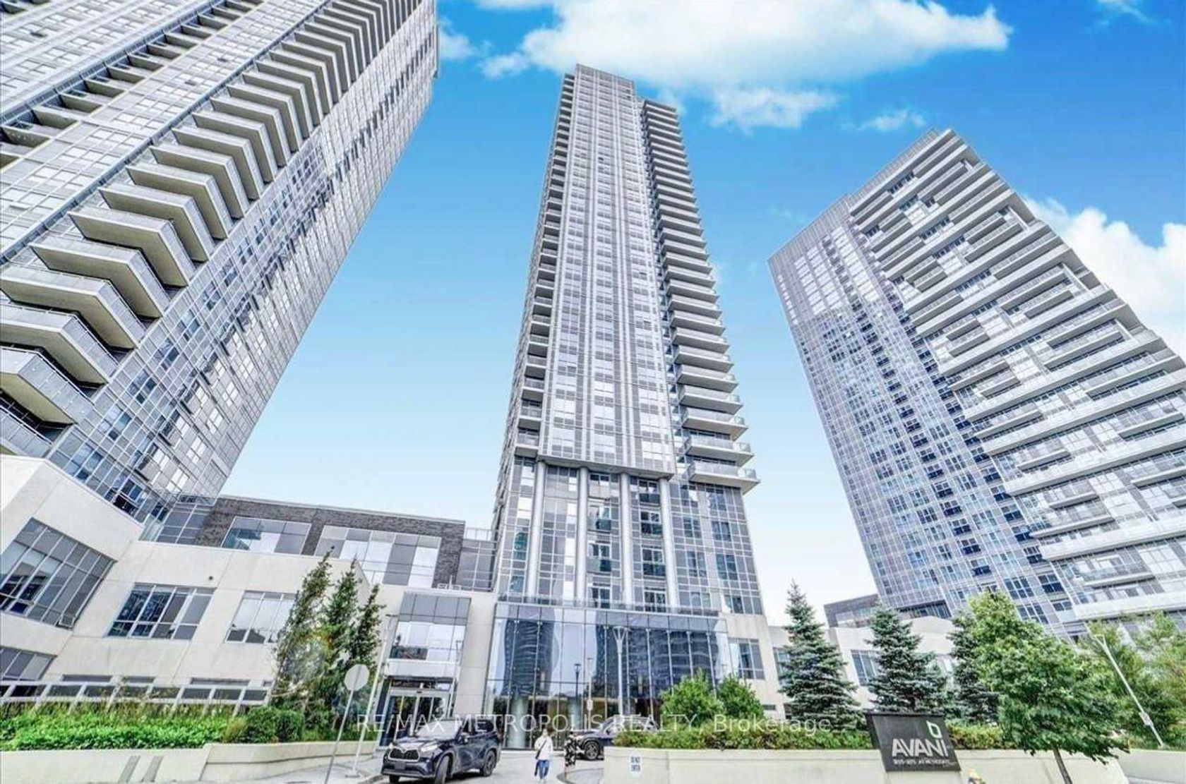 507 - 255 Village Green Square, Malvern West, Toronto photo number 2