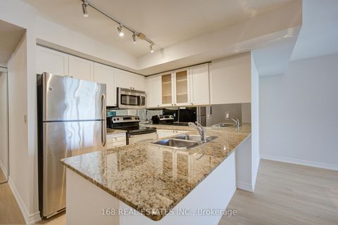 Photo 5 at 2809 - 761 Bay Street, Bay Street Corridor, Toronto