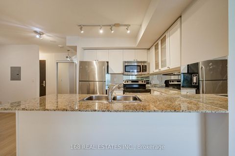 Photo 6 at 2809 - 761 Bay Street, Bay Street Corridor, Toronto
