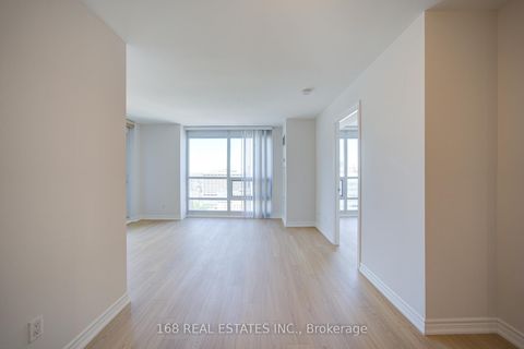 Photo 8 at 2809 - 761 Bay Street, Bay Street Corridor, Toronto