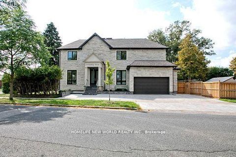 Photo 34 at 180 Goulding Avenue, Newtonbrook West, Toronto