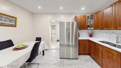 Photo 9 at 91 Kirknewton Road, Fairbank, Toronto