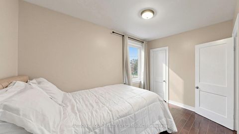 Photo 19 at 91 Kirknewton Road, Fairbank, Toronto