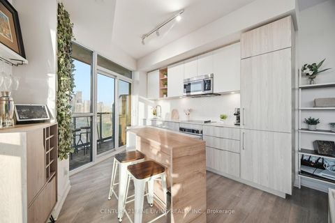 Photo 6 at 2309 - 50 Ordnance Street, Niagara, Toronto
