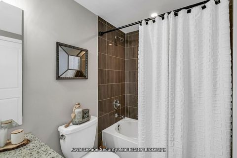 Photo 24 at 217 - 54 Koda Street, Rural Barrie Southwest, Barrie