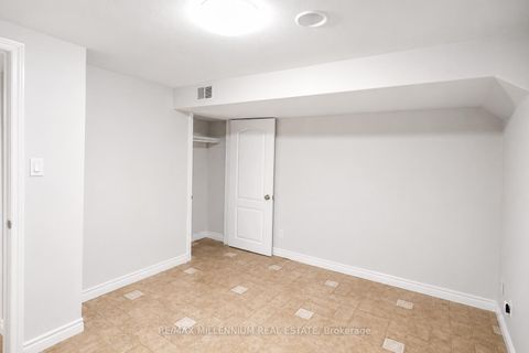 Photo 6 at 15 Quinlan Road, Georgian Drive, Barrie