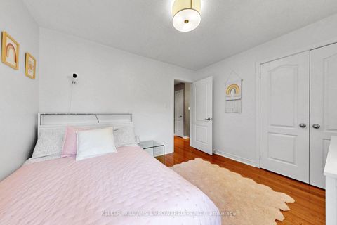 Photo 22 at 26 - 190 Harding Boulevard W, North Richvale, Richmond Hill