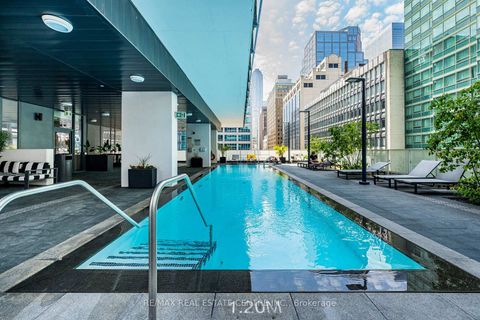 Photo 3 at 312 - 25 Richmond Street E, Yonge Corridor, Toronto