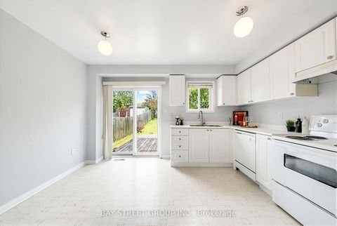 Photo 13 at 351 Ferndale Drive S, Ardagh, Barrie