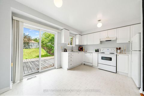 Photo 14 at 351 Ferndale Drive S, Ardagh, Barrie