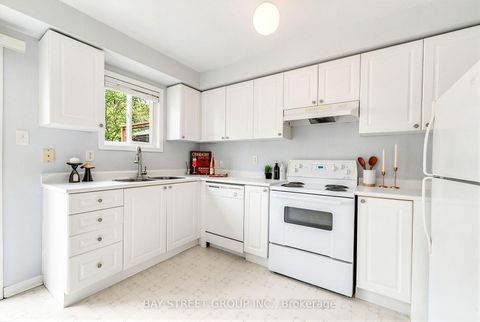 Photo 16 at 351 Ferndale Drive S, Ardagh, Barrie