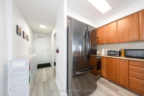 Photo 4 at 2501 - 36 Lee Centre Drive, Woburn, Toronto