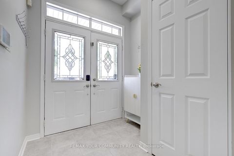Photo 3 at 42 Laramie Crescent, Patterson, Vaughan