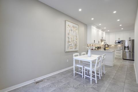 Photo 15 at 42 Laramie Crescent, Patterson, Vaughan