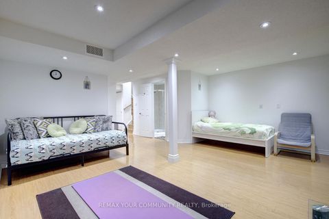 Photo 41 at 42 Laramie Crescent, Patterson, Vaughan