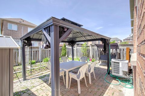Photo 42 at 42 Laramie Crescent, Patterson, Vaughan