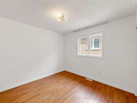 Photo 22 at 72 Weatherill Road, Berczy, Markham
