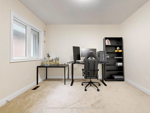 Photo 33 at 29 Beebe Crescent, Wismer, Markham