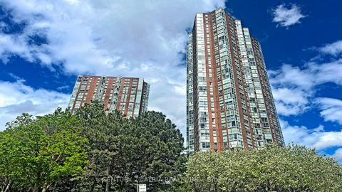 Photo 1 at 2502 - 5 Concorde Place, Don Mills, Toronto