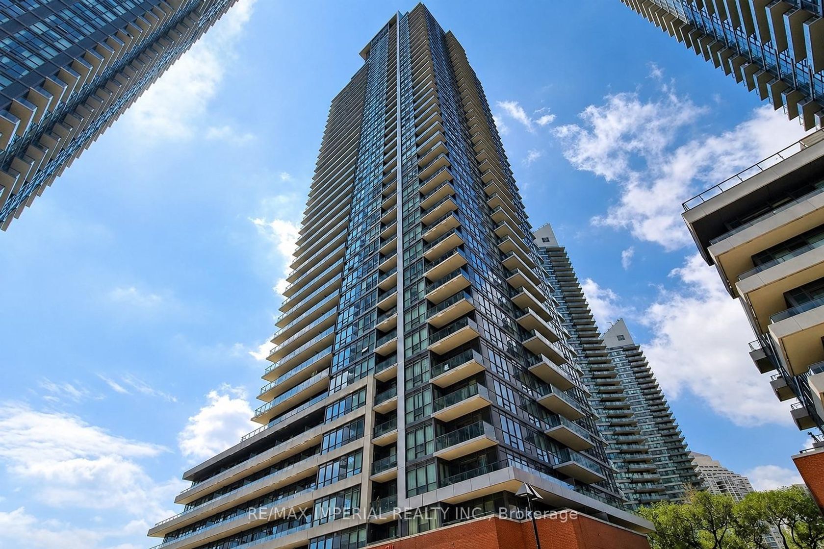 3001 - 2212 Lake Shore Boulevard W, Mimico, Toronto photo number 2