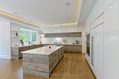 Photo 16 at 151 Horsham Avenue, Willowdale West, Toronto