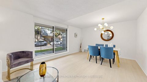 Photo 4 at 145 - 10 Moonstone Byway, Hillcrest Village, Toronto
