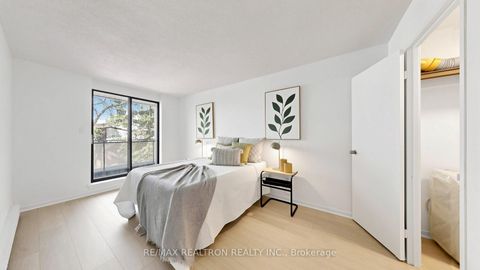 Photo 19 at 145 - 10 Moonstone Byway, Hillcrest Village, Toronto