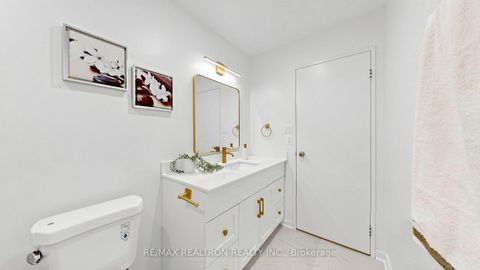 Photo 23 at 145 - 10 Moonstone Byway, Hillcrest Village, Toronto