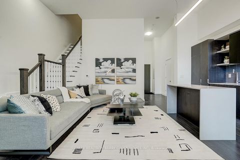 Photo 14 at TH107 - 6 Parkwood Avenue, Casa Loma, Toronto