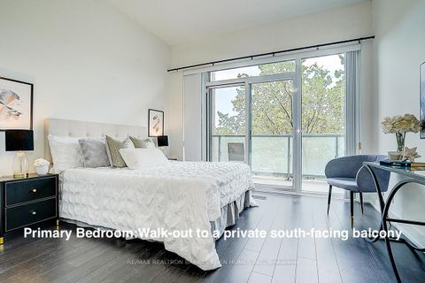 Photo 16 at TH107 - 6 Parkwood Avenue, Casa Loma, Toronto