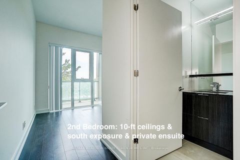 Photo 21 at TH107 - 6 Parkwood Avenue, Casa Loma, Toronto