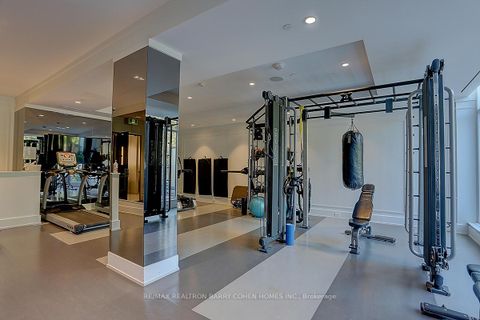 Photo 31 at TH107 - 6 Parkwood Avenue, Casa Loma, Toronto
