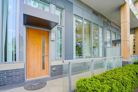 Photo 33 at TH107 - 6 Parkwood Avenue, Casa Loma, Toronto