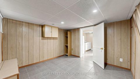 Photo 14 at 26 Innismore Crescent E, Maryvale, Toronto