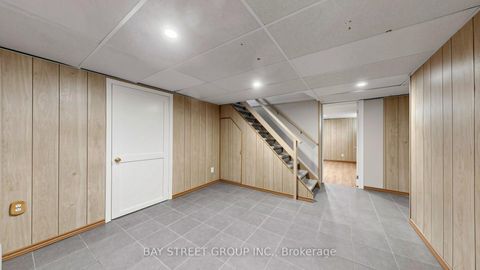 Photo 16 at 26 Innismore Crescent E, Maryvale, Toronto