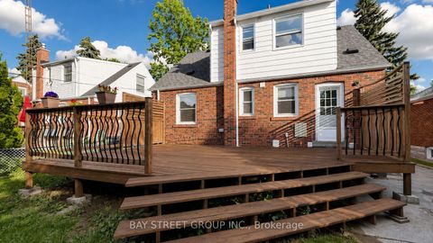 Photo 23 at 26 Innismore Crescent E, Maryvale, Toronto