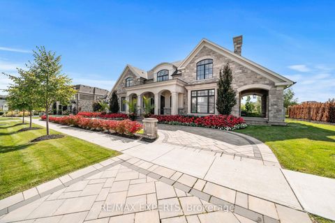 Photo 2 at 205 Northern Pines Boulevard, Kleinburg, Vaughan