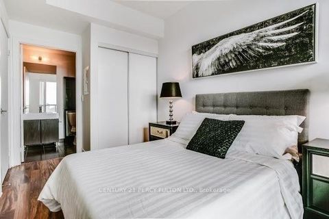 Photo 10 at 1510 - 35 Brian Peck Crescent, Thorncliffe Park, Toronto